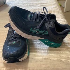 Hoka Arahi 2 shoes size 7